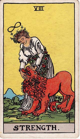 힘 tarot card